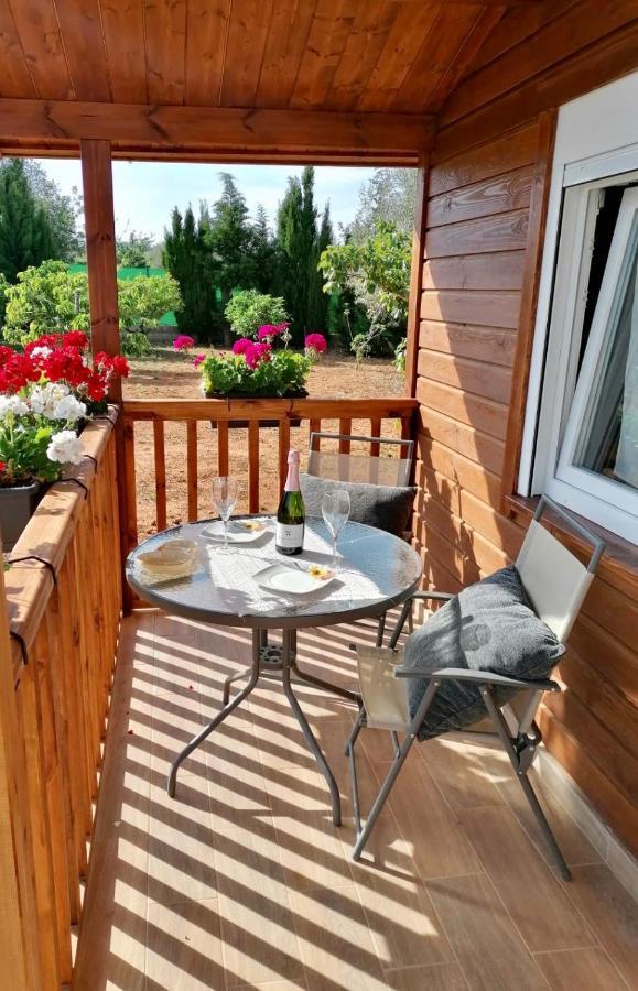 Bed and Breakfast Casa Dominaty Calig Екстер'єр фото