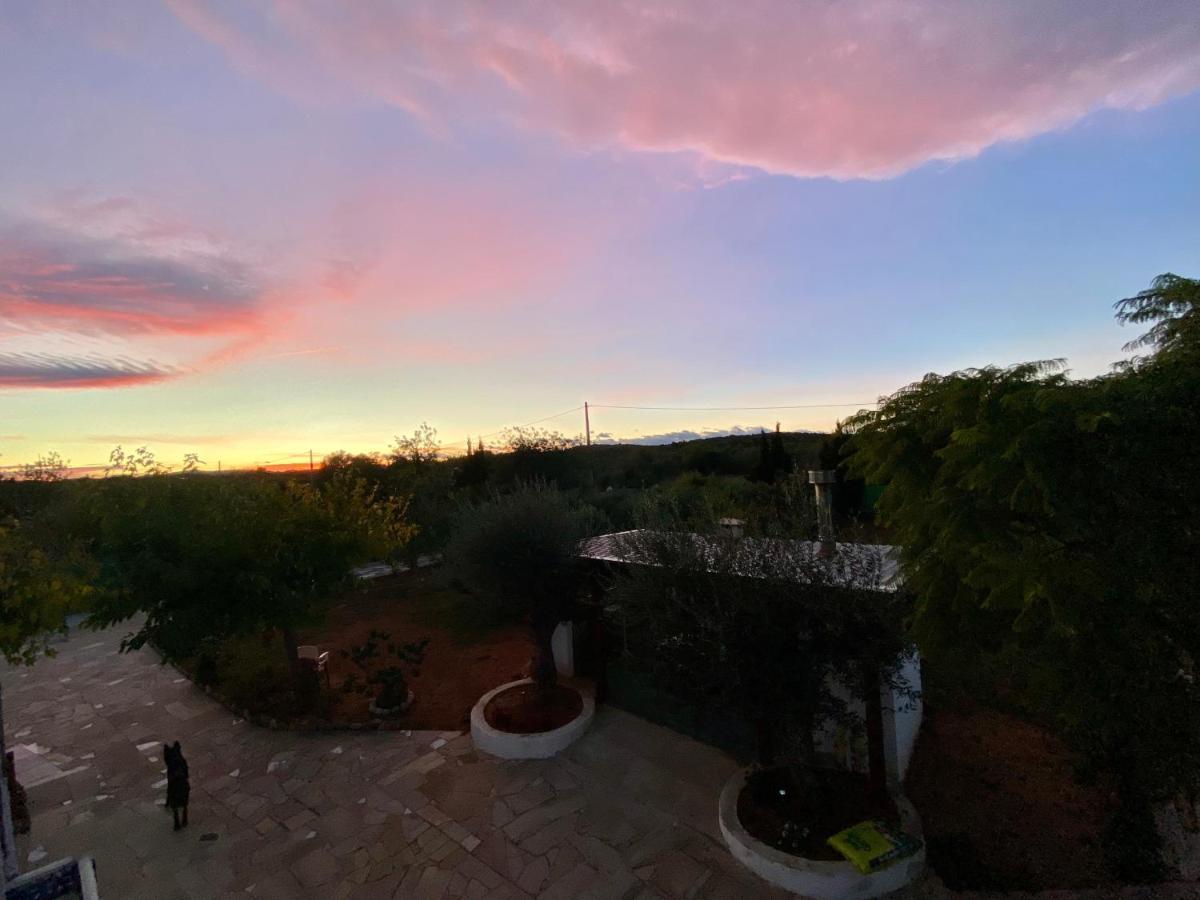 Bed and Breakfast Casa Dominaty Calig Екстер'єр фото