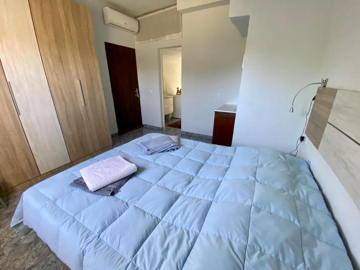 Bed and Breakfast Casa Dominaty Calig Екстер'єр фото